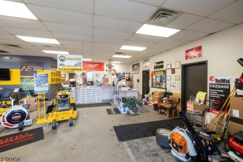 1190 Pompton Avenue Cedar Grove NJ 07009