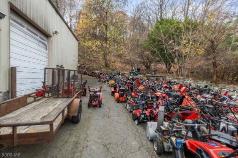 1190 Pompton Avenue Cedar Grove NJ 07009