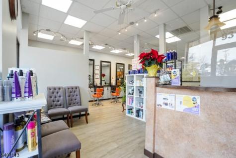 931 Amboy Avenue Edison NJ 08837