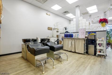 931 Amboy Avenue Edison NJ 08837