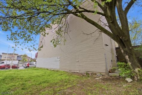492 Springfield Avenue Newark NJ 07103