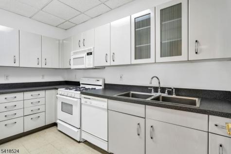 309 Argyle Place Kearny NJ 07032