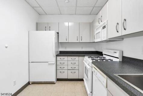 309 Argyle Place Kearny NJ 07032
