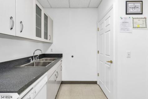 309 Argyle Place Kearny NJ 07032