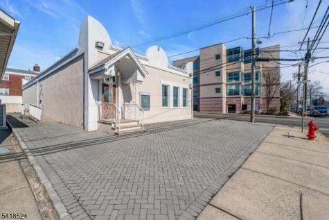 309 Argyle Place Kearny NJ 07032