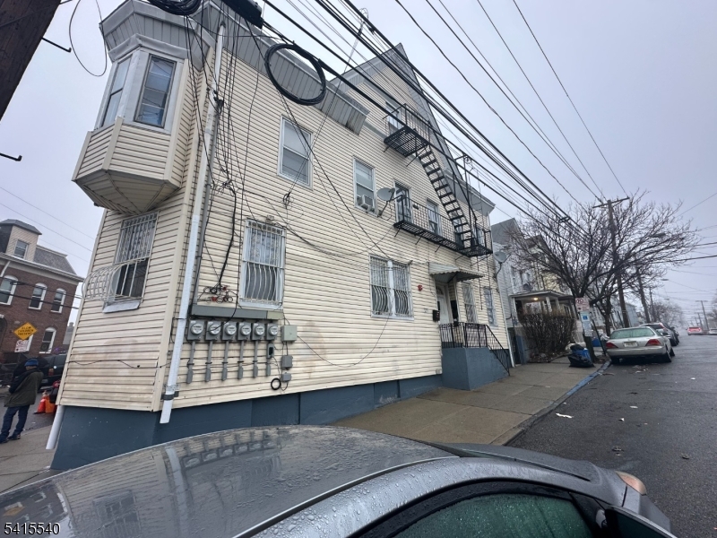 95 Lyon Street Paterson NJ 07524