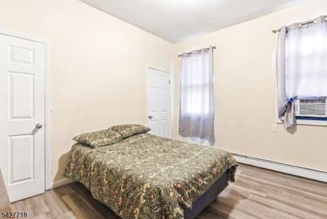 51 Richards Street Newark NJ 07105