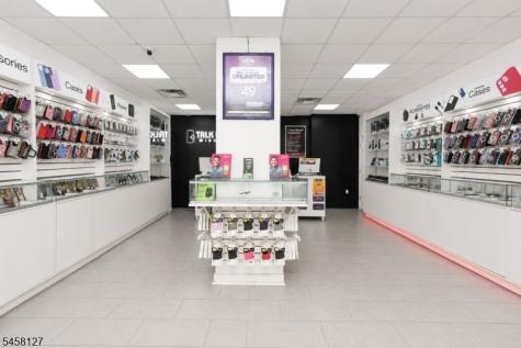 674 Mount Prospect Avenue Newark NJ 07104