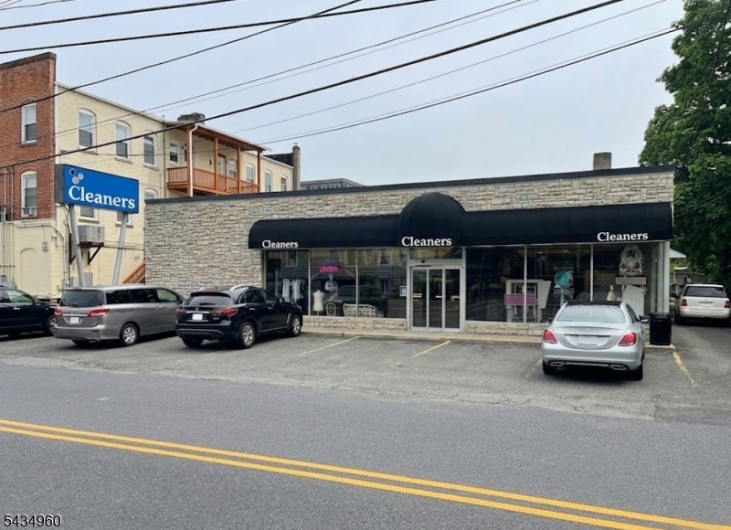 2 Clinton Street Newton NJ 07860
