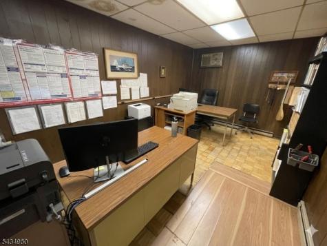 2 Clinton Street Newton NJ 07860