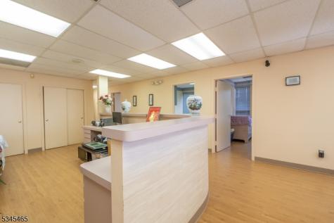 622 Georges Road North Brunswick NJ 08902