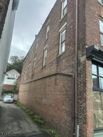 208 Main Street Butler NJ 07405