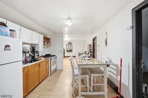 16 Main Street Butler NJ 07405