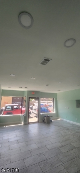 213 21ST Avenue Paterson NJ 07501