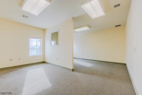 1000 Coventry Drive Lopatcong NJ 08865