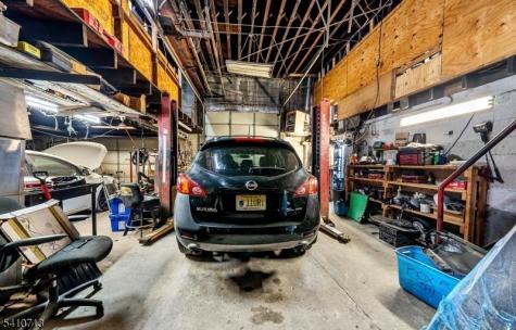 216 S 1st Street Elizabeth NJ 07206