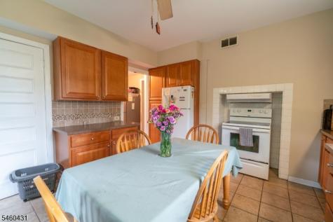 96 Broad Street Flemington NJ 08822