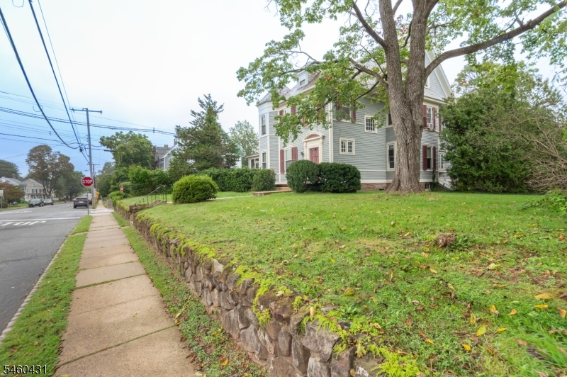 96 Broad Street Flemington NJ 08822