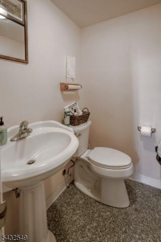 31 S Finley Avenue Bernards NJ 07920
