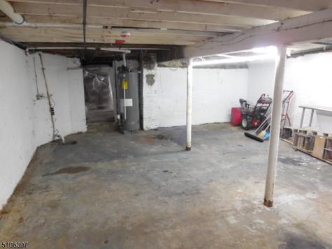 207 E 15th Street Paterson NJ 07524