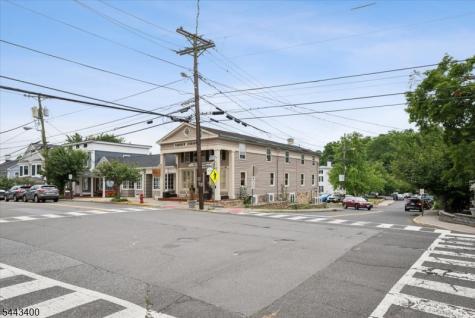 6 Leigh Street Clinton NJ 08809