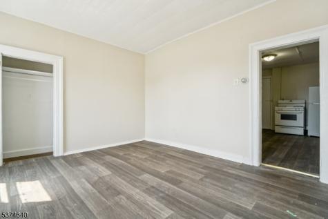 196 Beech Street Paterson NJ 07501