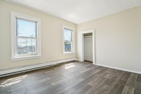 196 Beech Street Paterson NJ 07501
