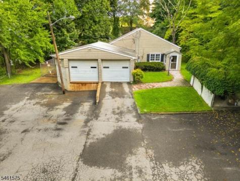 113 Harrison Avenue Roseland NJ 07068
