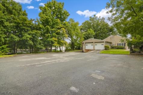 113 Harrison Avenue Roseland NJ 07068