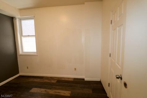 294 Park Avenue Newark NJ 07107