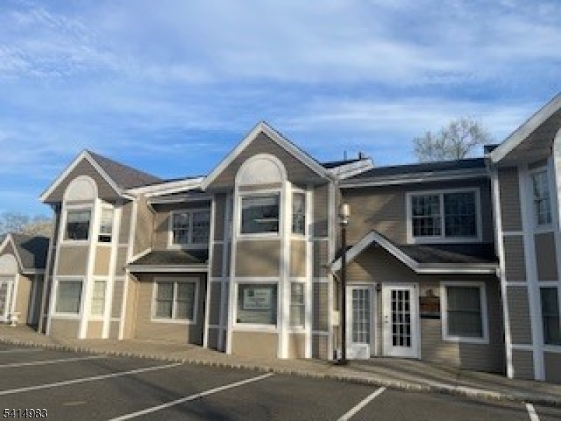5 Mountain Boulevard Warren NJ 07059