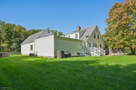101 Voorhees Road Lebanon NJ 08826