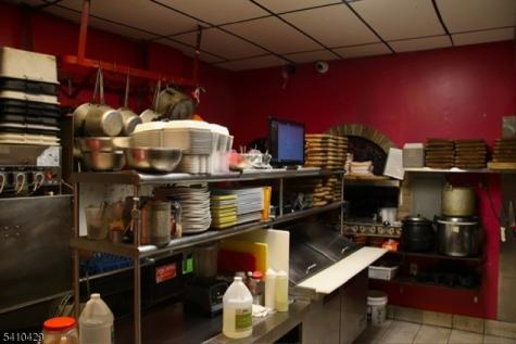 105 Linden Road Roselle NJ 07203