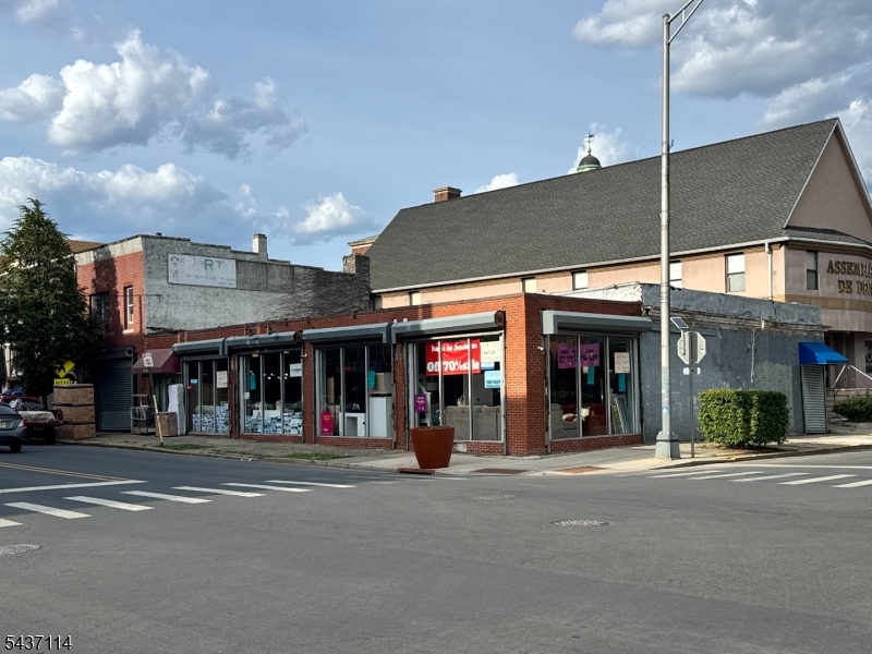 1137 Dickinson Street Elizabeth NJ 07201