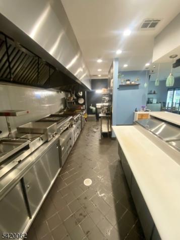 897 Ringwood Avenue Wanaque NJ 07420