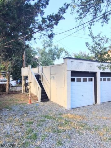 94 Dodd Street East Orange NJ 07017
