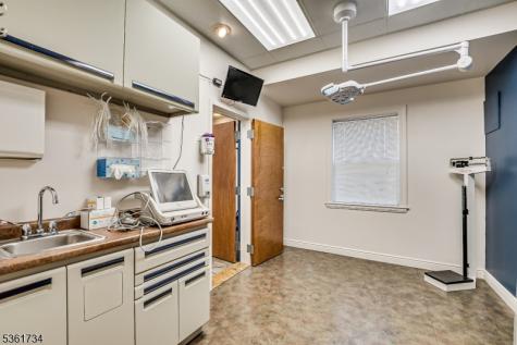 3055 Route 27 Franklin NJ 08823