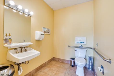 3055 Route 27 Franklin NJ 08823