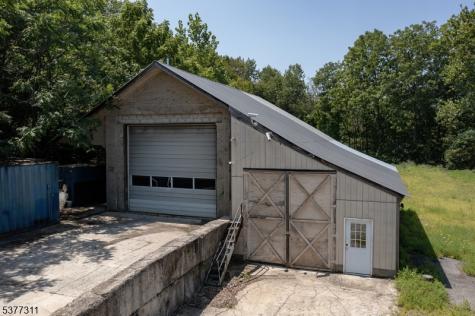 48 Hope Road Blairstown NJ 07825