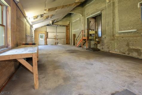 48 Hope Road Blairstown NJ 07825