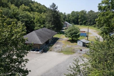 48 Hope Road Blairstown NJ 07825