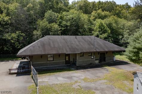 48 Hope Road Blairstown NJ 07825