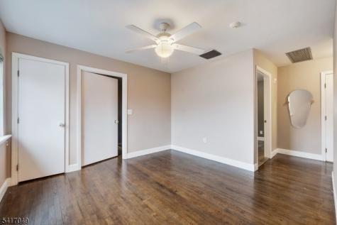 243 Main Street New Milford NJ 07646