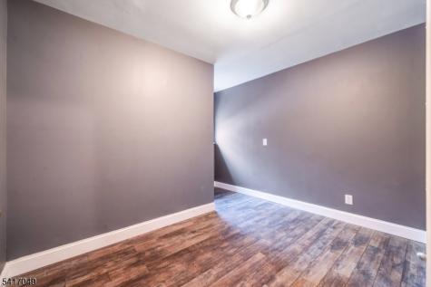 243 Main Street New Milford NJ 07646