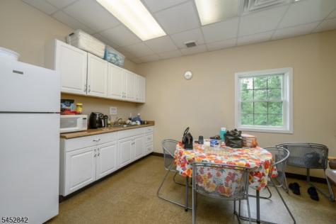 612 Mount Pleasant Avenue West Orange NJ 07052