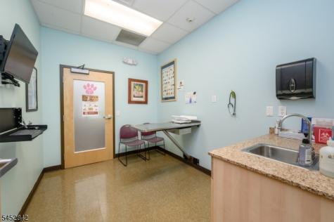 612 Mount Pleasant Avenue West Orange NJ 07052
