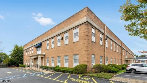 1033 Clifton Avenue Clifton NJ 07013