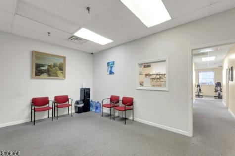1033 Clifton Avenue Clifton NJ 07013