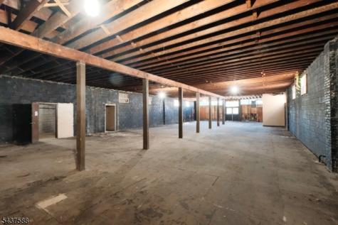 1238 E Saint Georges Avenue Linden NJ 07036