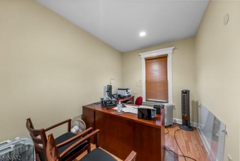 47 Park Avenue West Orange NJ 07052